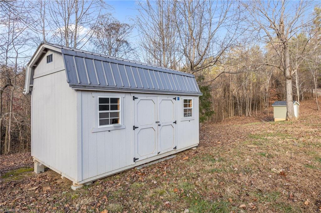 property viewer photo 13