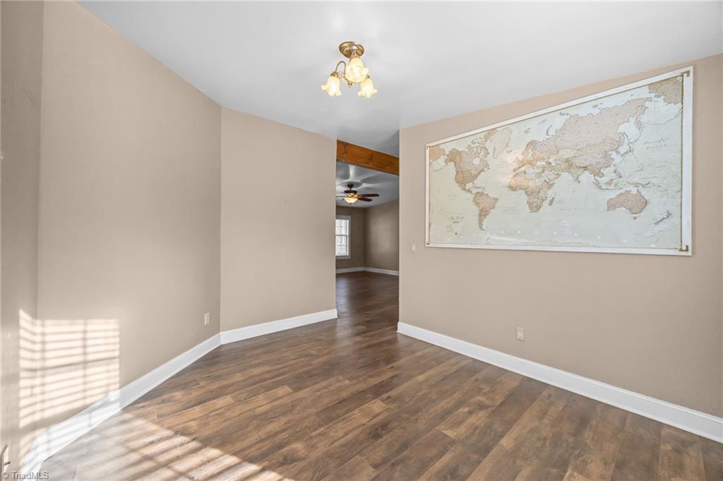 property viewer photo 23