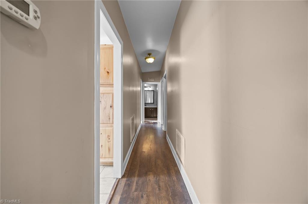 property viewer photo 28