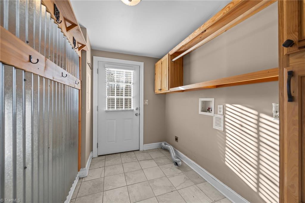 property viewer photo 29
