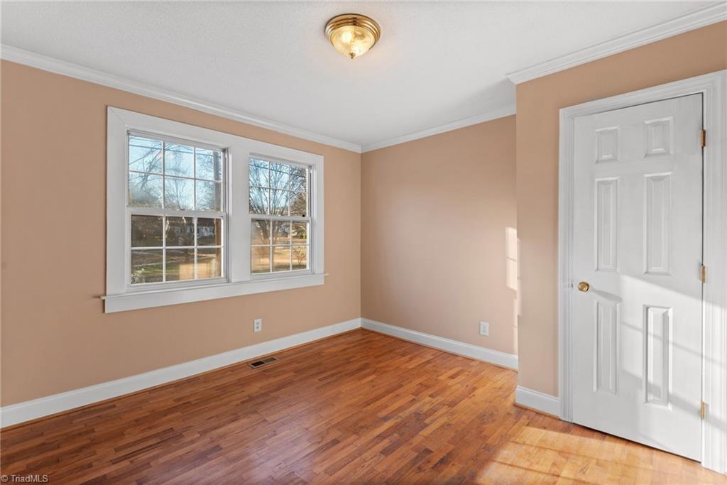 property viewer photo 10