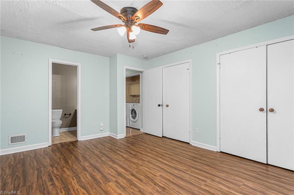 property viewer photo 16