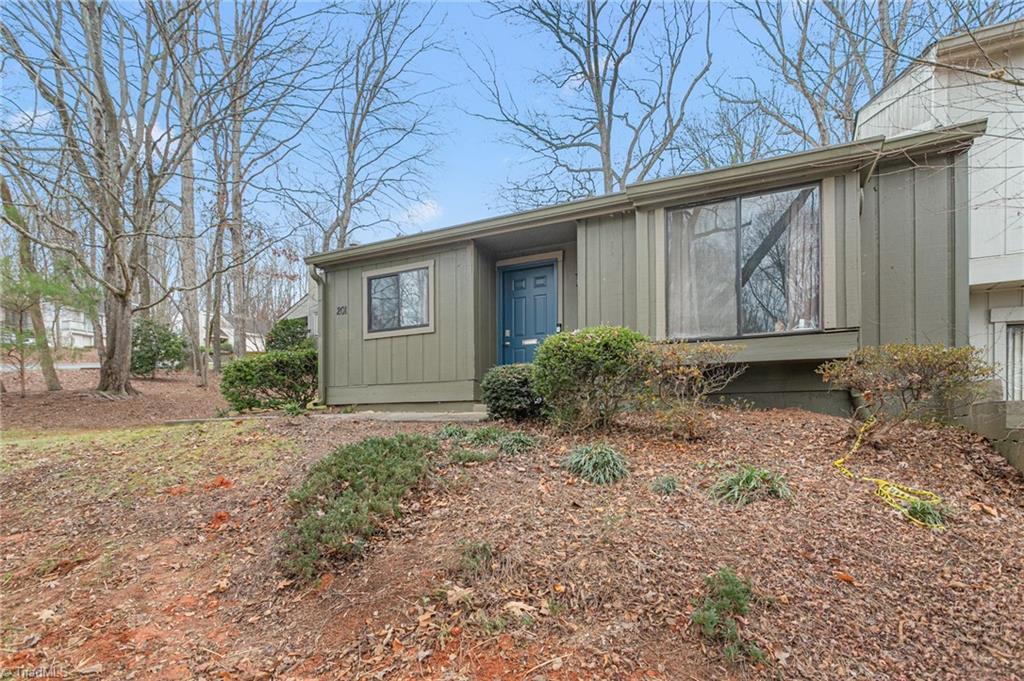 property viewer photo 2