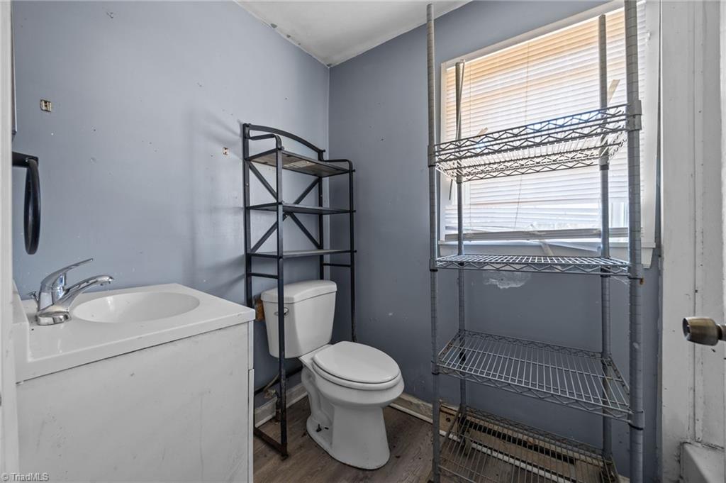 property viewer photo 16