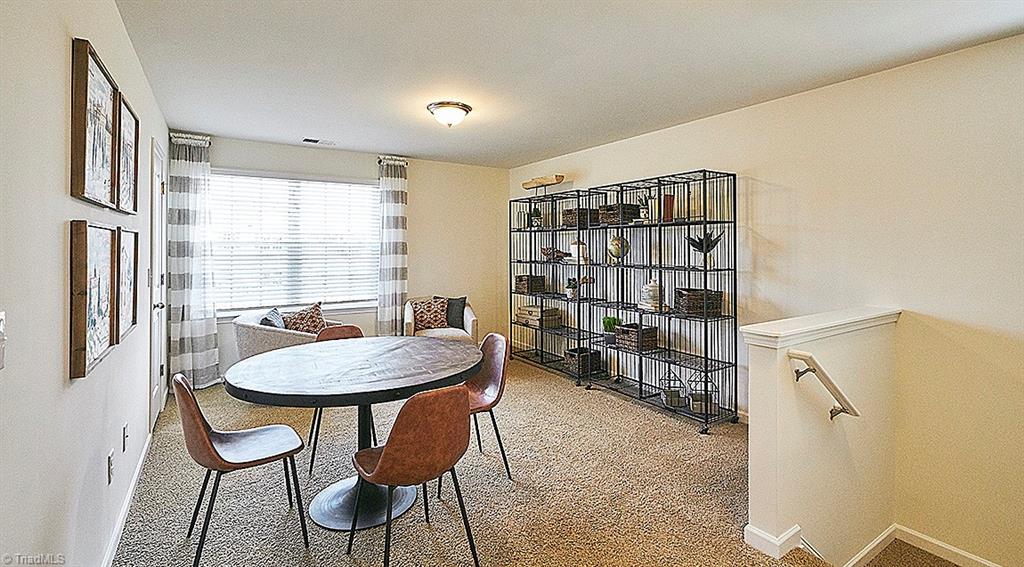 property viewer photo 16