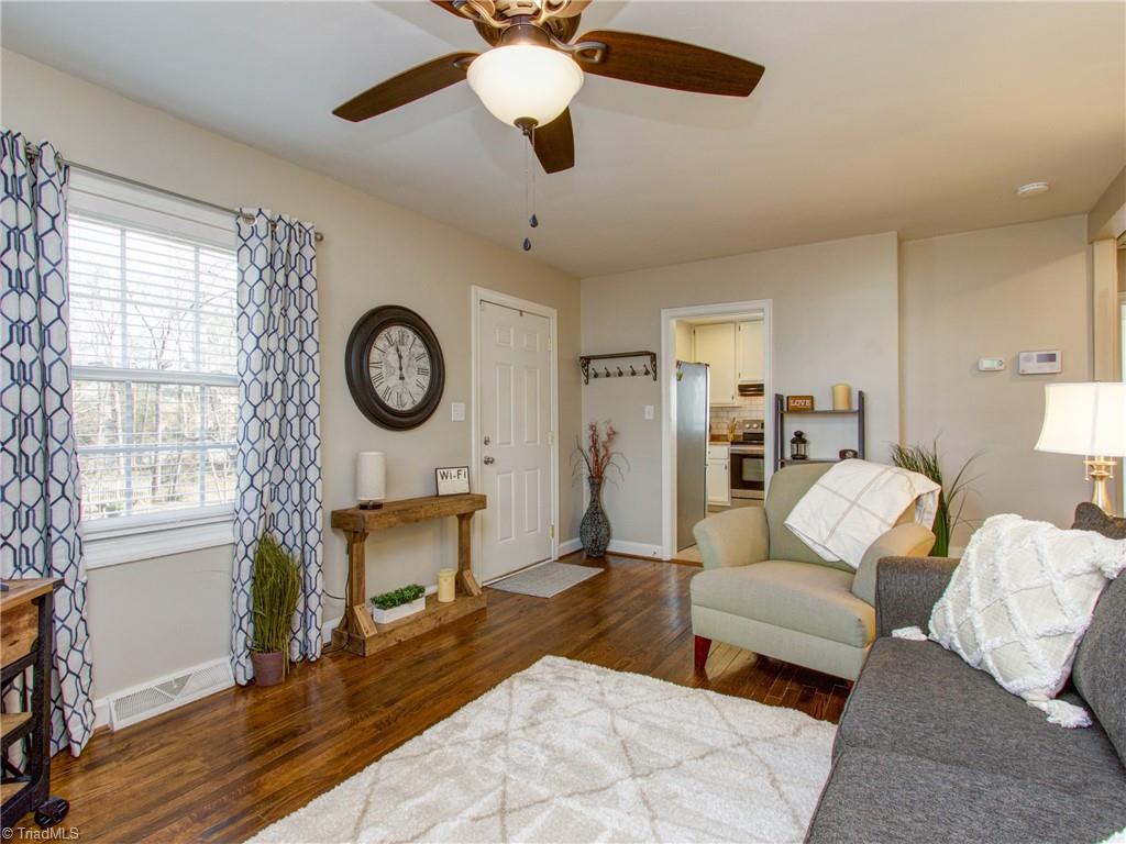 property viewer photo 1