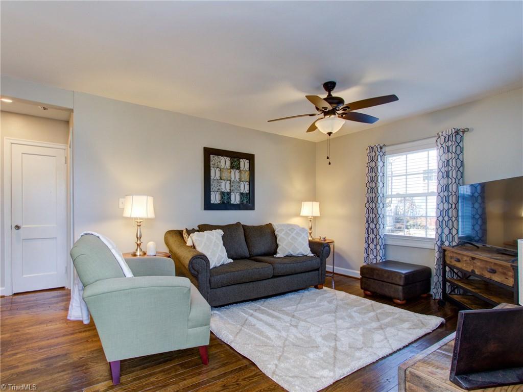 property viewer photo 3