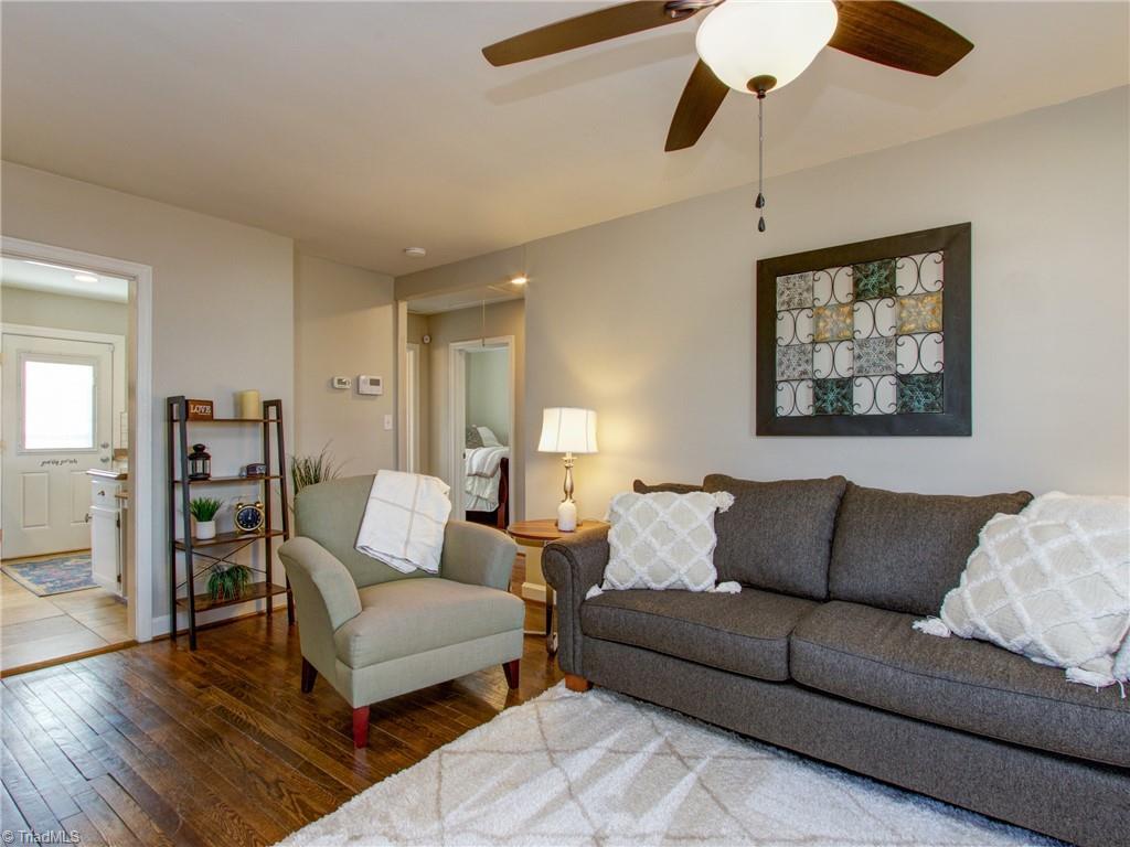 property viewer photo 5
