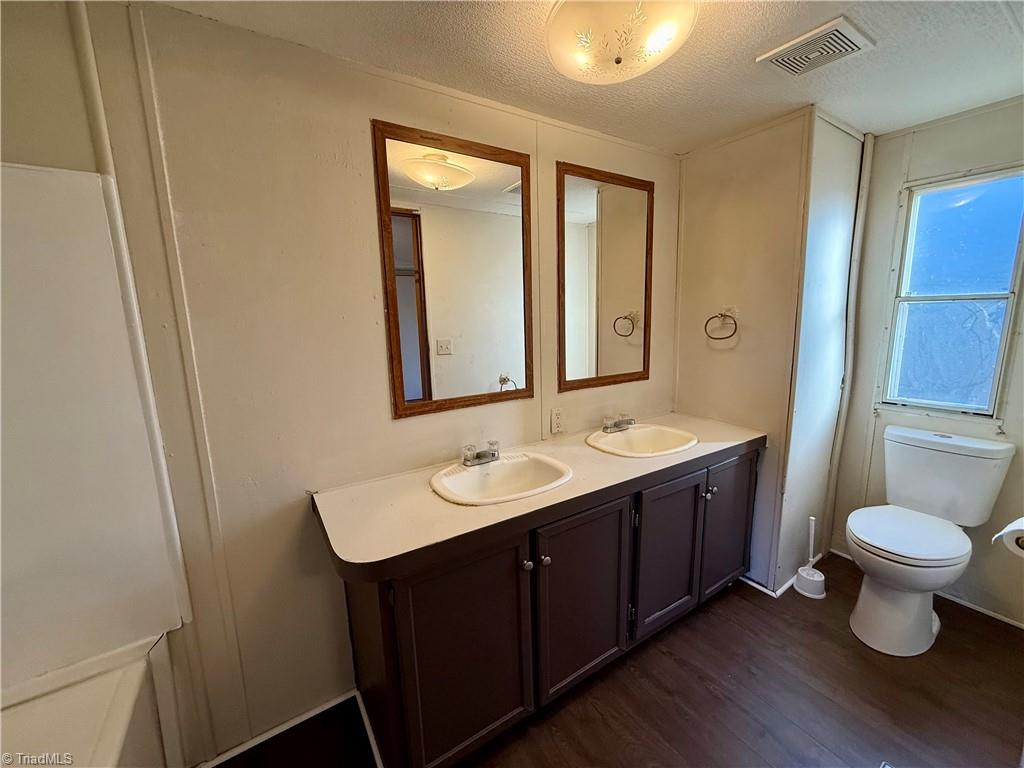property viewer photo 14