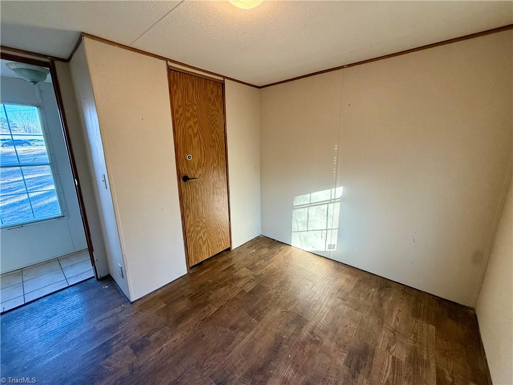 property viewer photo 20