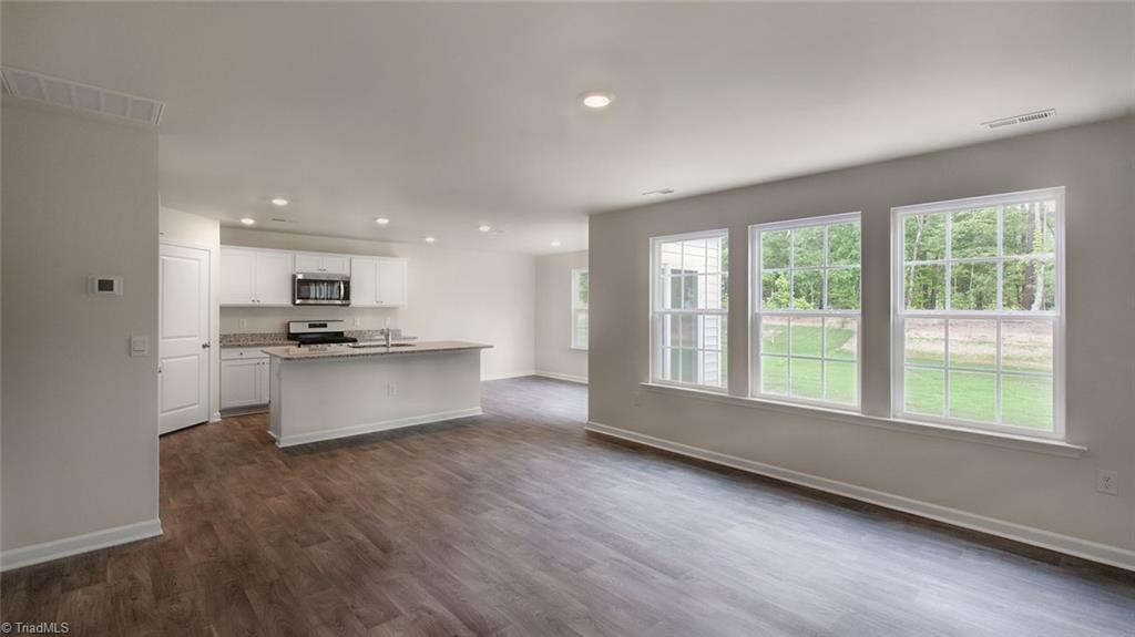property viewer photo 1