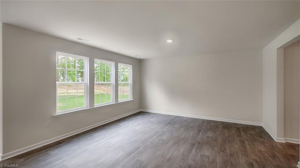 property viewer photo 15