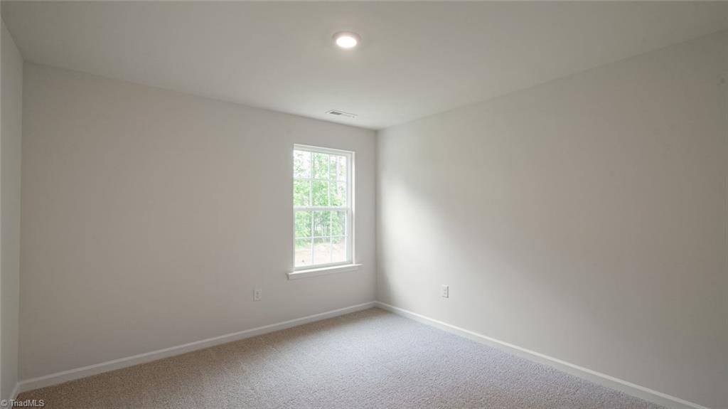 property viewer photo 16