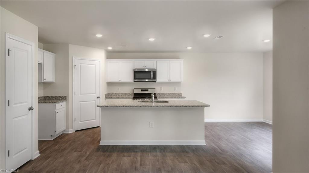 property viewer photo 2