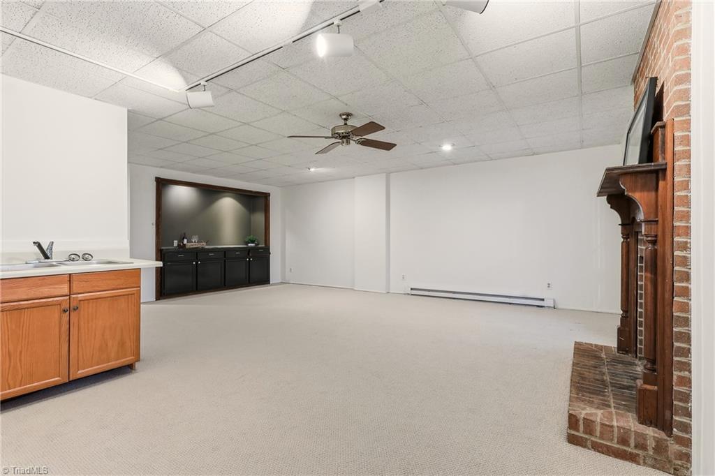 property viewer photo 30