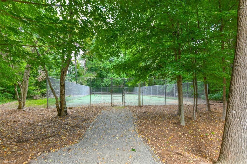 property viewer photo 41