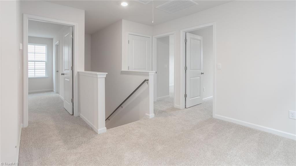 property viewer photo 10