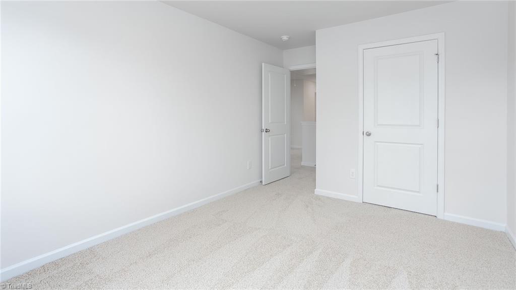 property viewer photo 14