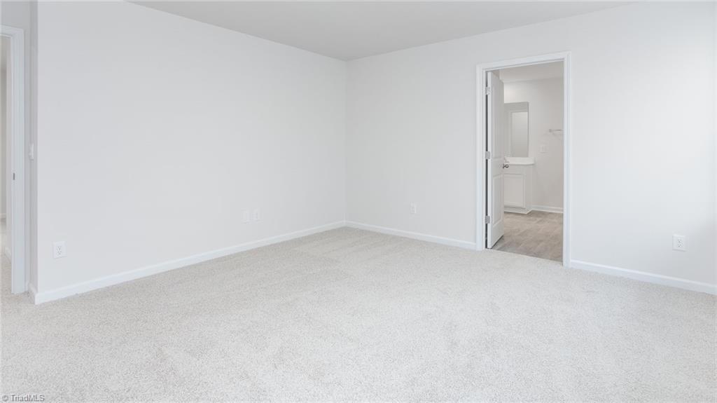 property viewer photo 16