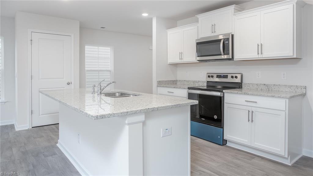 property viewer photo 5