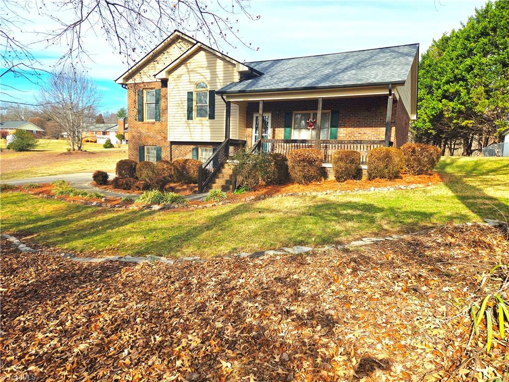 main property photo 0