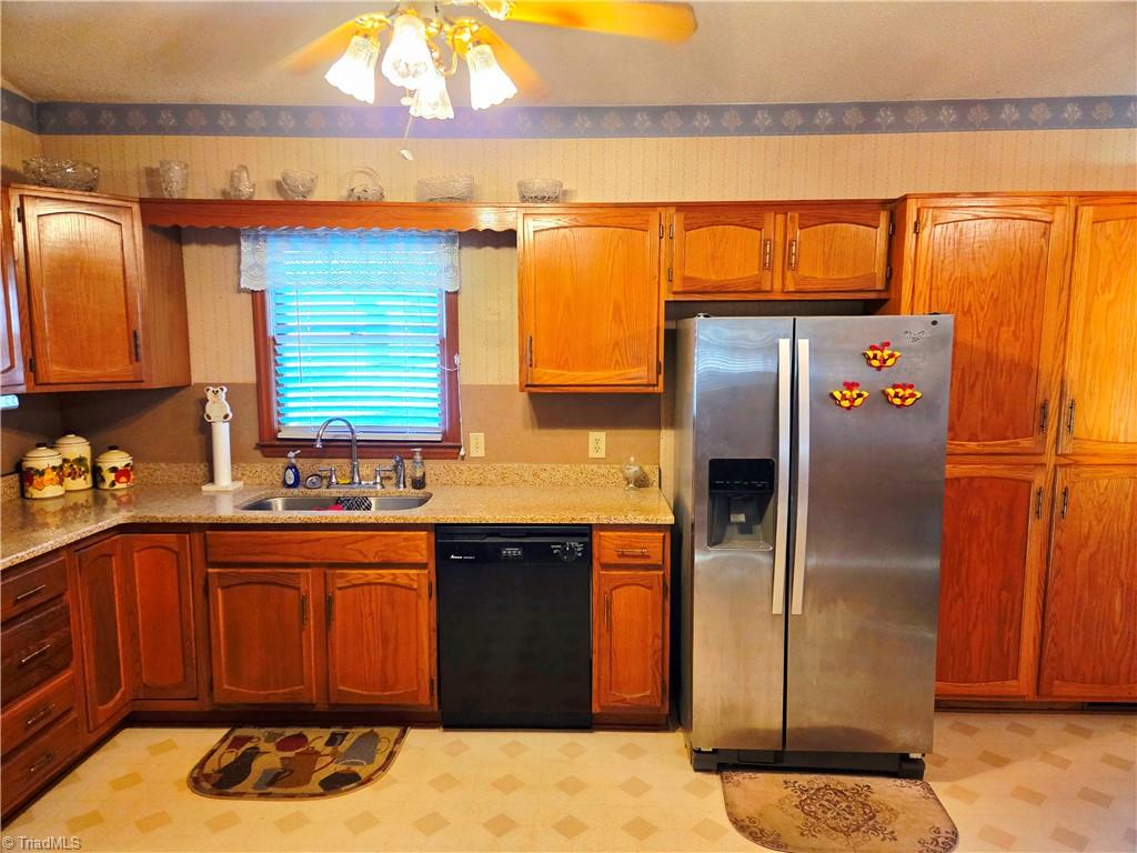 property viewer photo 4