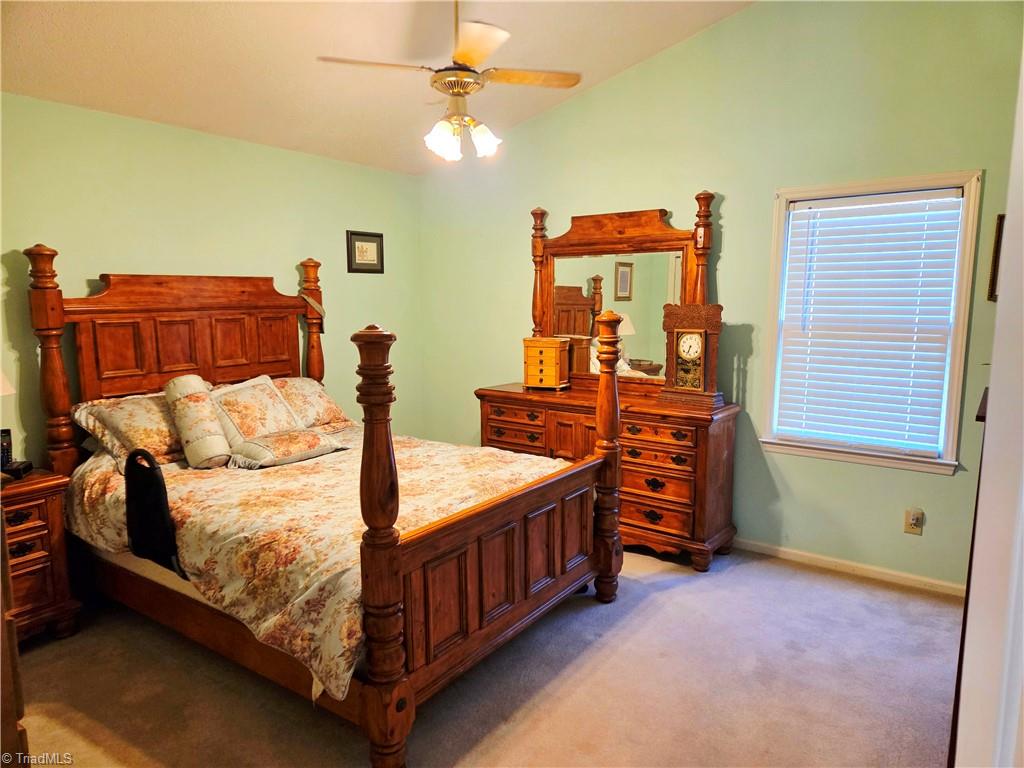property viewer photo 6