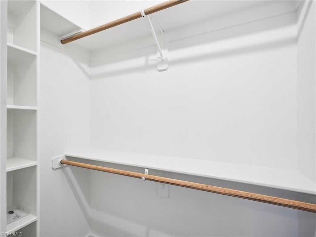 property viewer photo 24