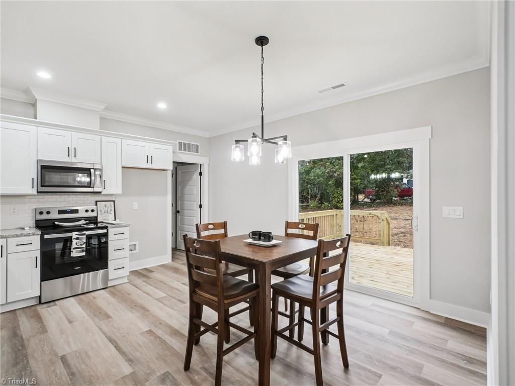property viewer photo 9