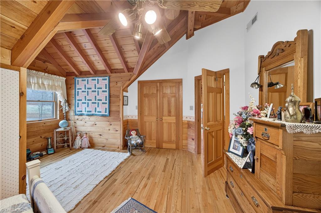 property viewer photo 28