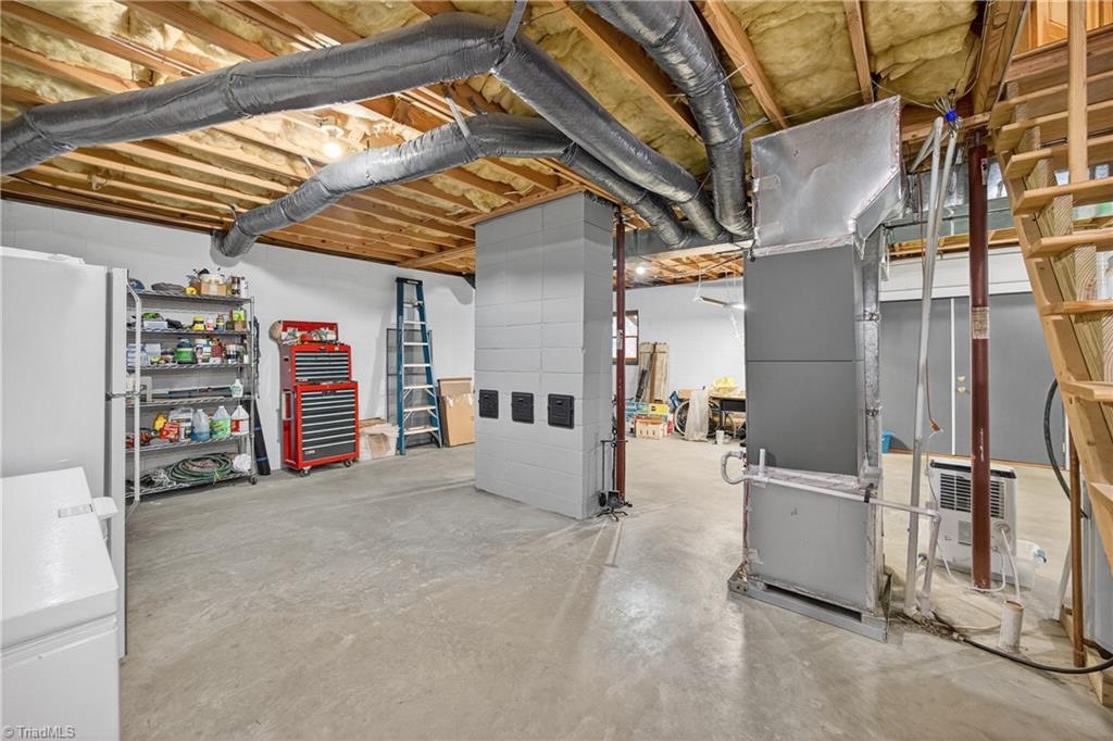 property viewer photo 30