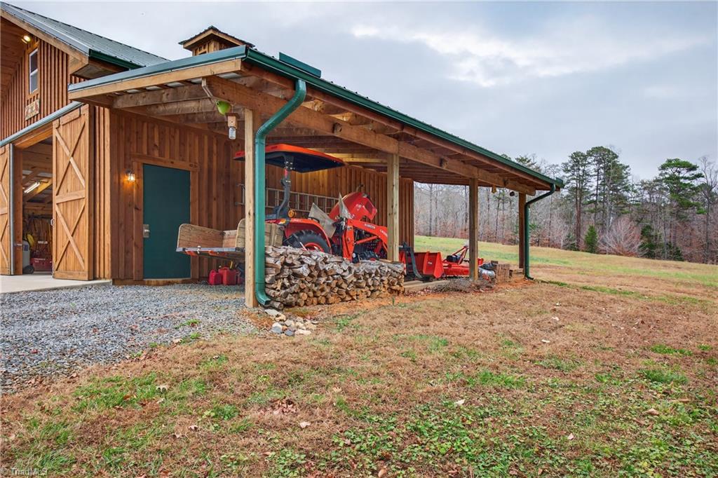 property viewer photo 43