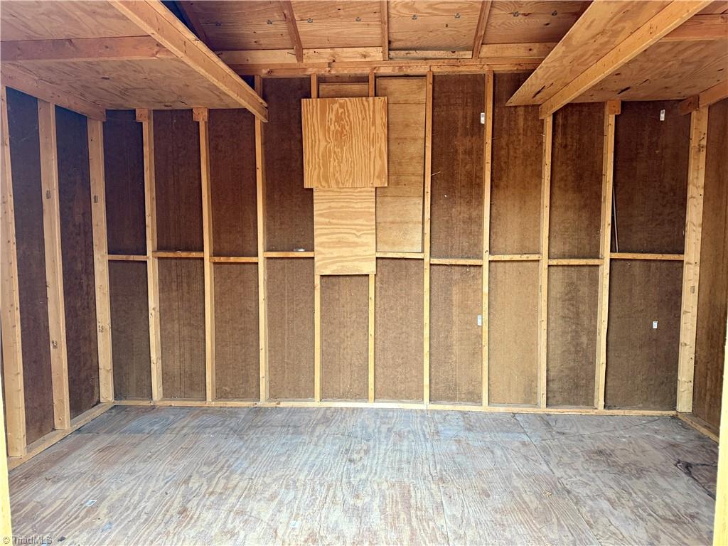 property viewer photo 13