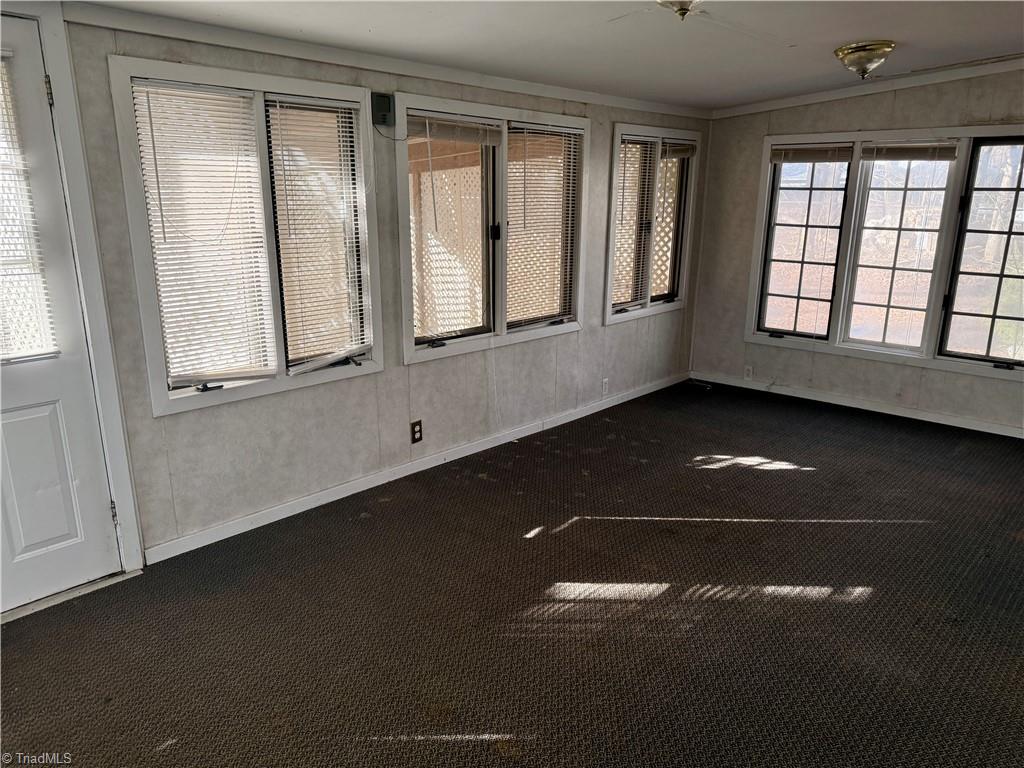 property viewer photo 7