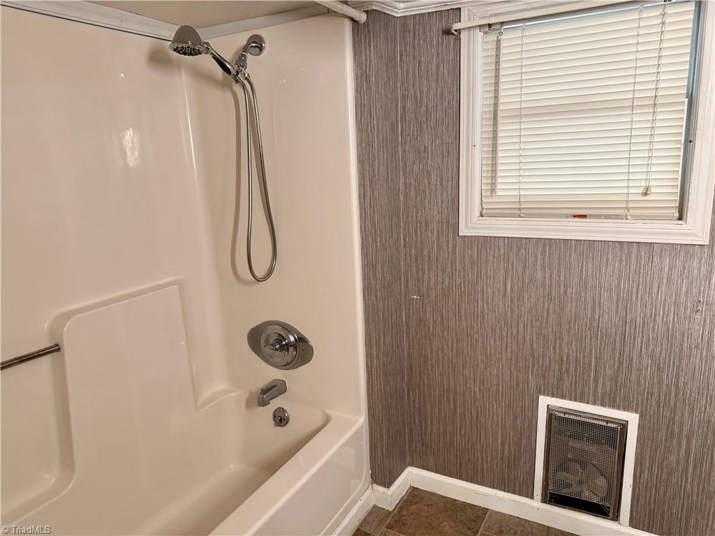 property viewer photo 8