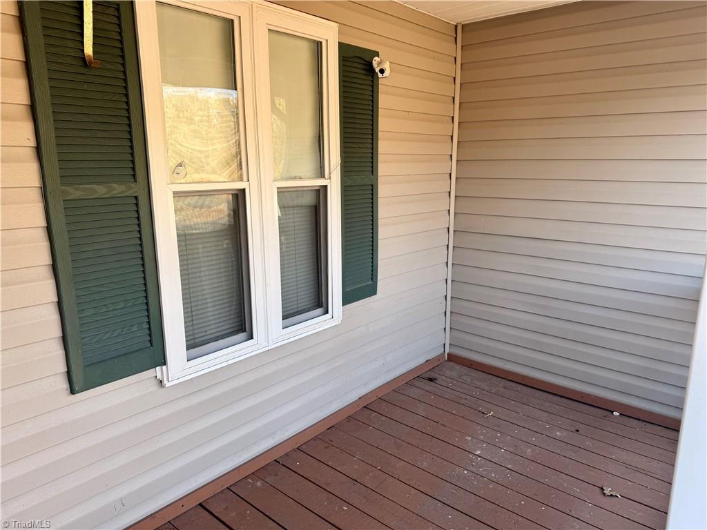property viewer photo 9