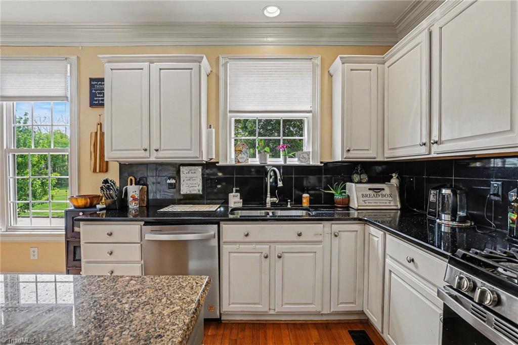 property viewer photo 17