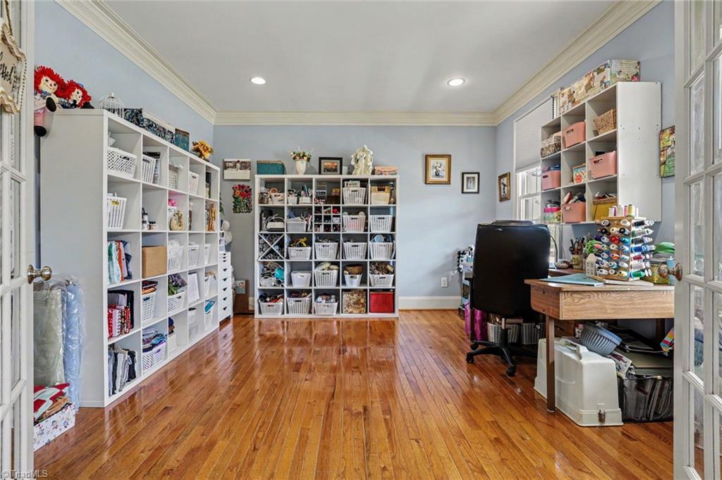 property viewer photo 30