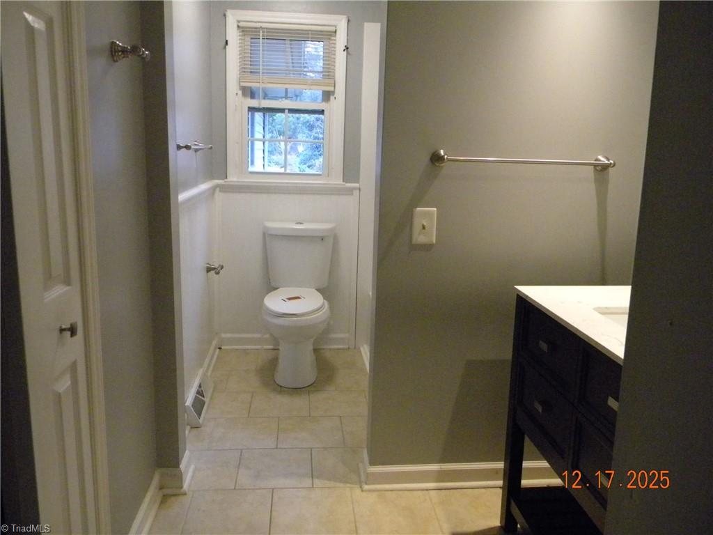 property viewer photo 4