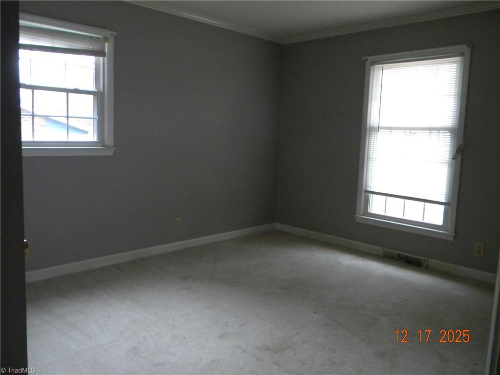 property viewer photo 6
