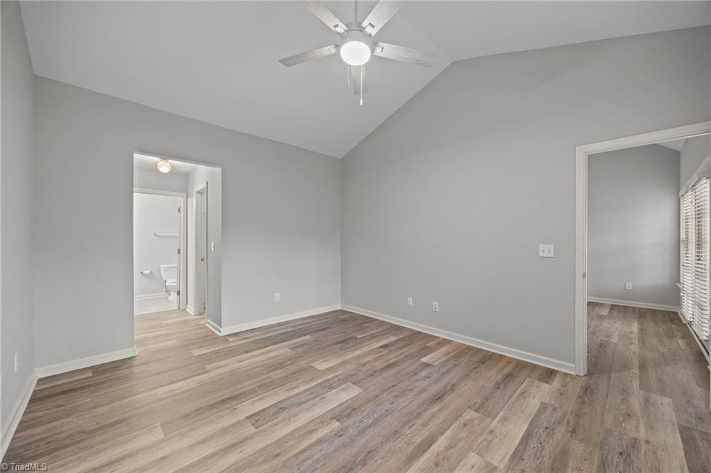 property viewer photo 15