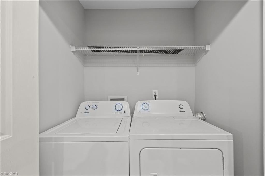 property viewer photo 19