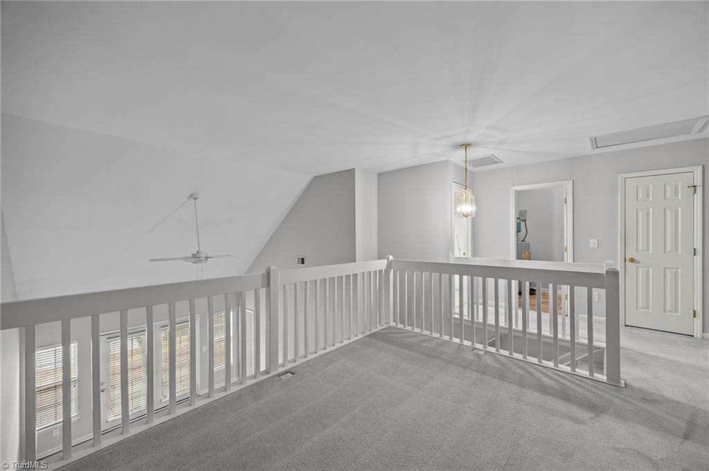 property viewer photo 22
