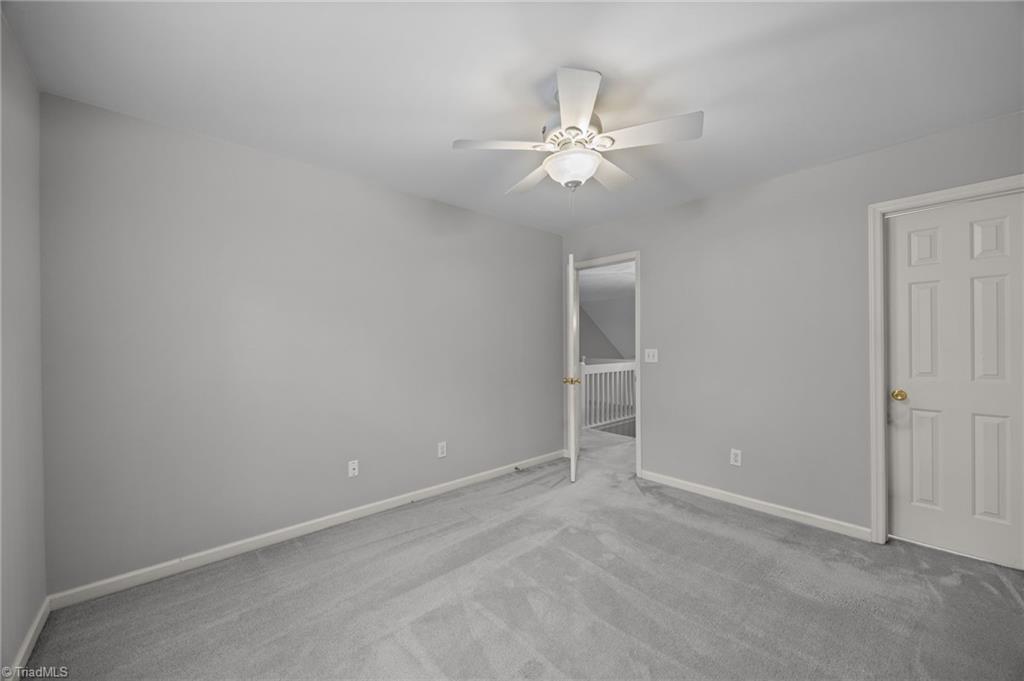property viewer photo 26