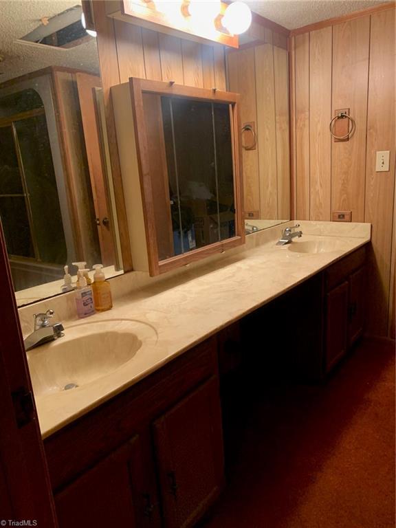 property viewer photo 23