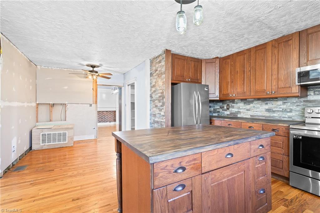 property viewer photo 15