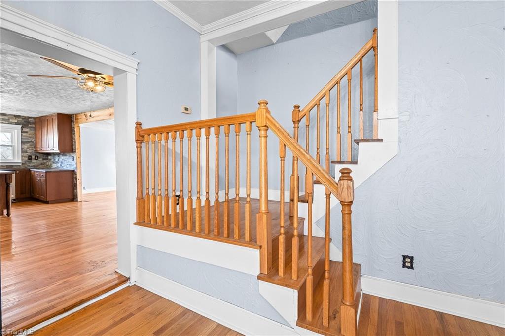 property viewer photo 19