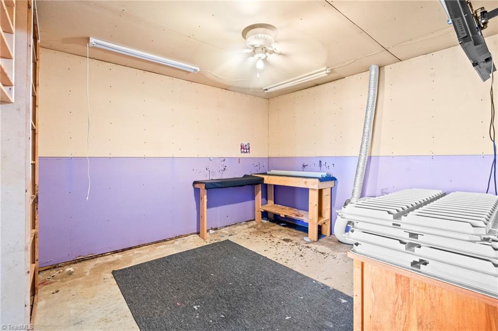 property viewer photo 45