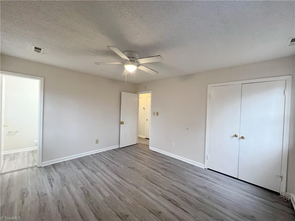 property viewer photo 13