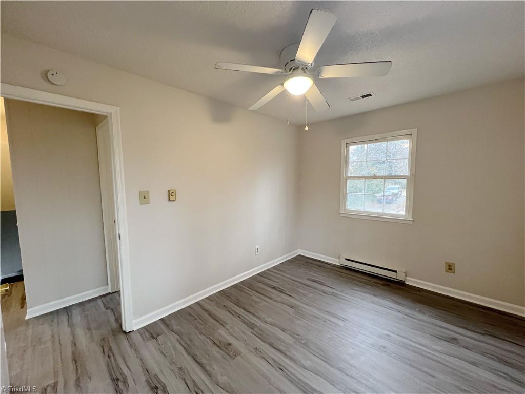 property viewer photo 7